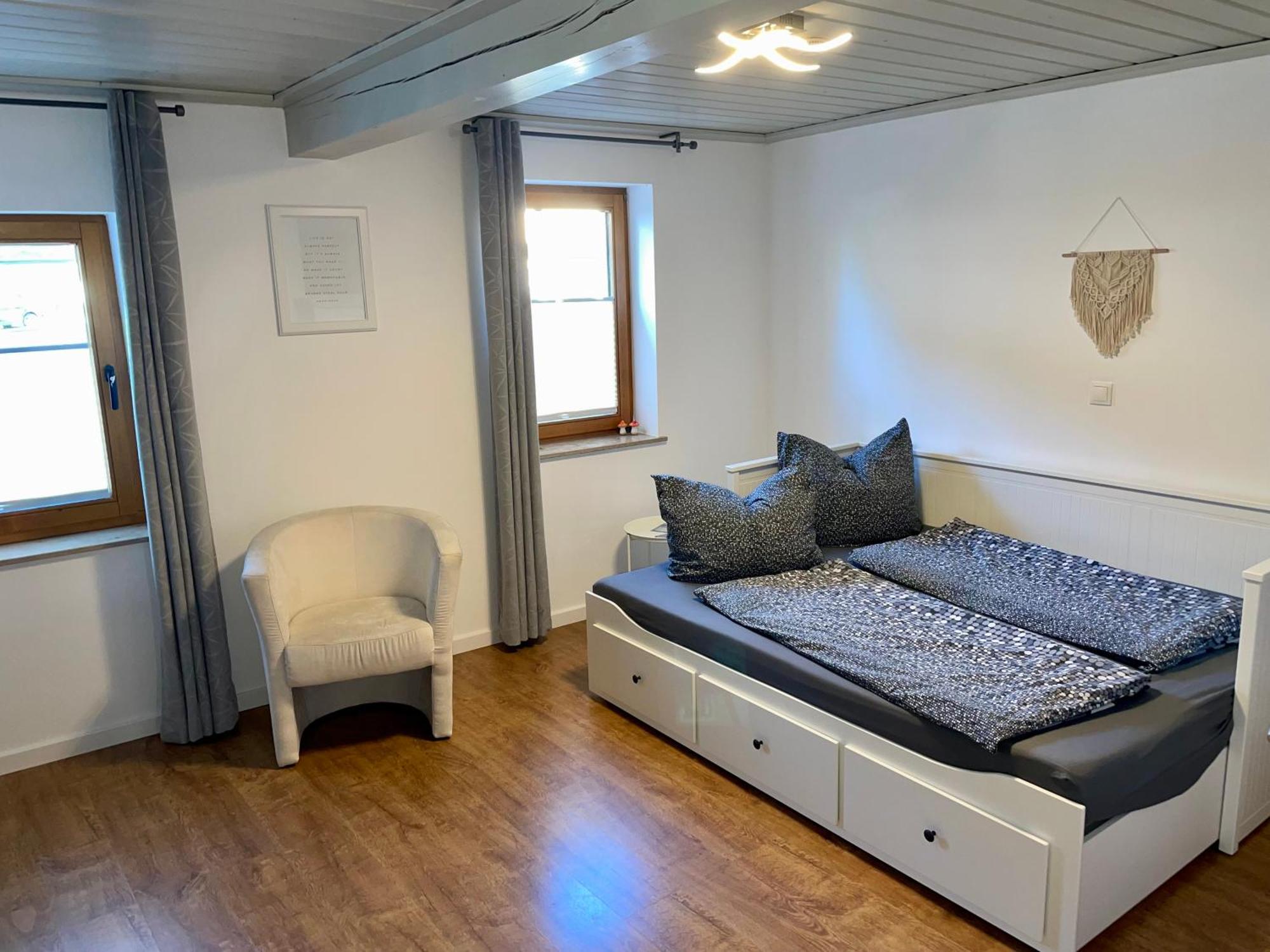 Moderne Ferienwohnung In Historischer Altstadt - Keine Monteurswohnung Hilpoltstein Esterno foto